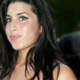 /album/galeria-de-fotos-amy-winehouse/amy-winehouse-extras-03-jpg/
